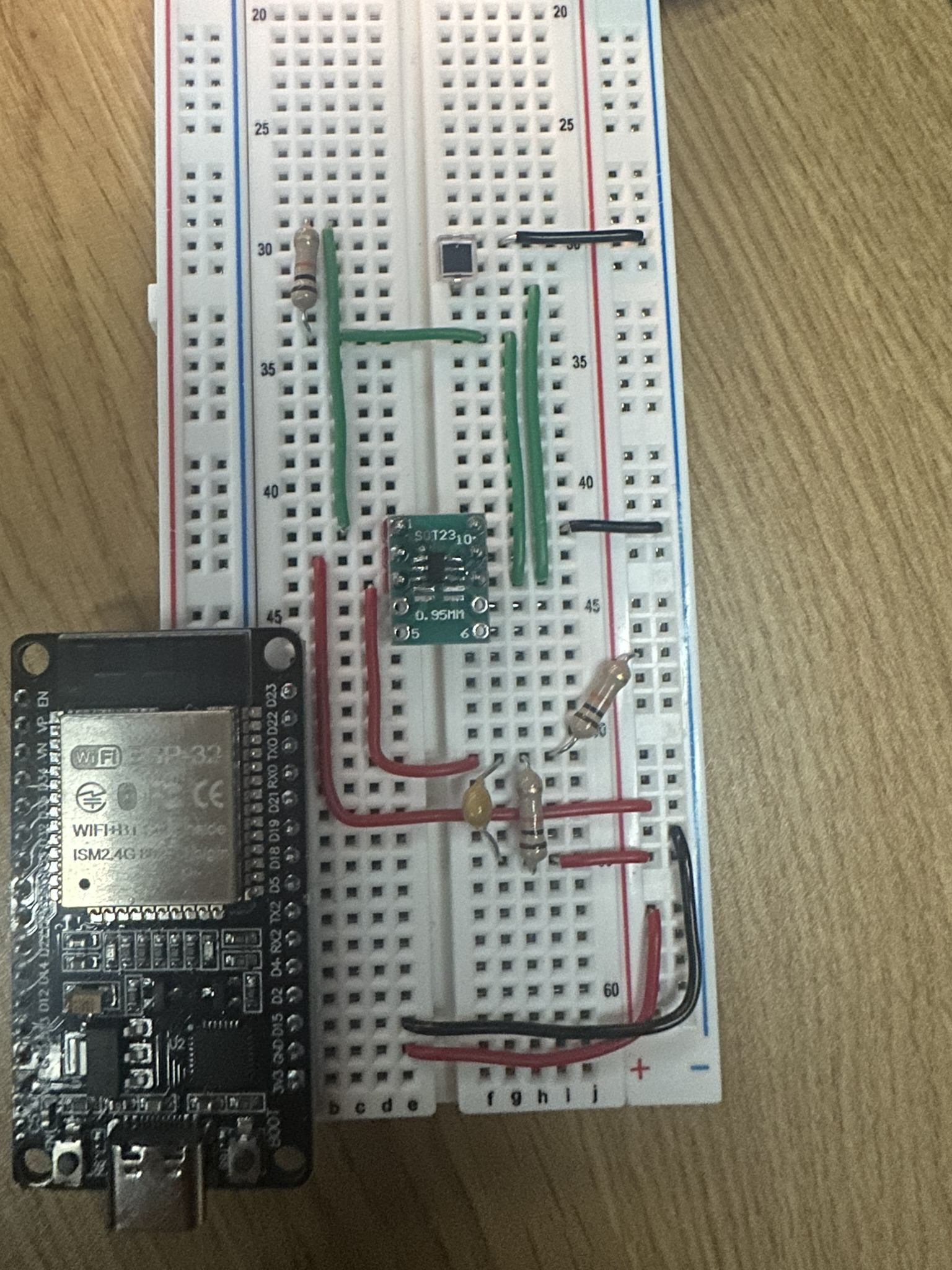ESP32 and BPW34 receiver front-end wired on a breadboard